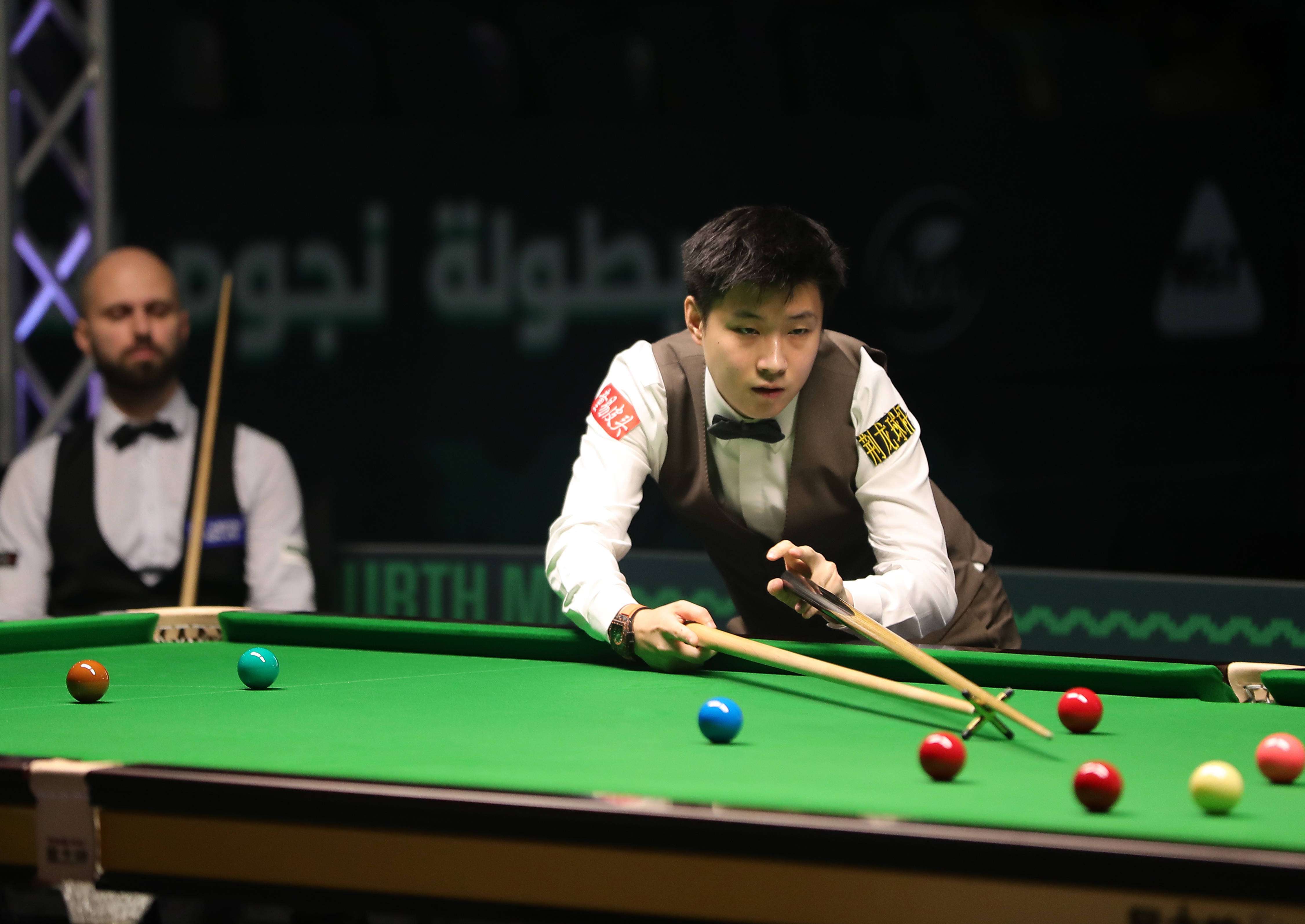 示出球队在 示出球队在