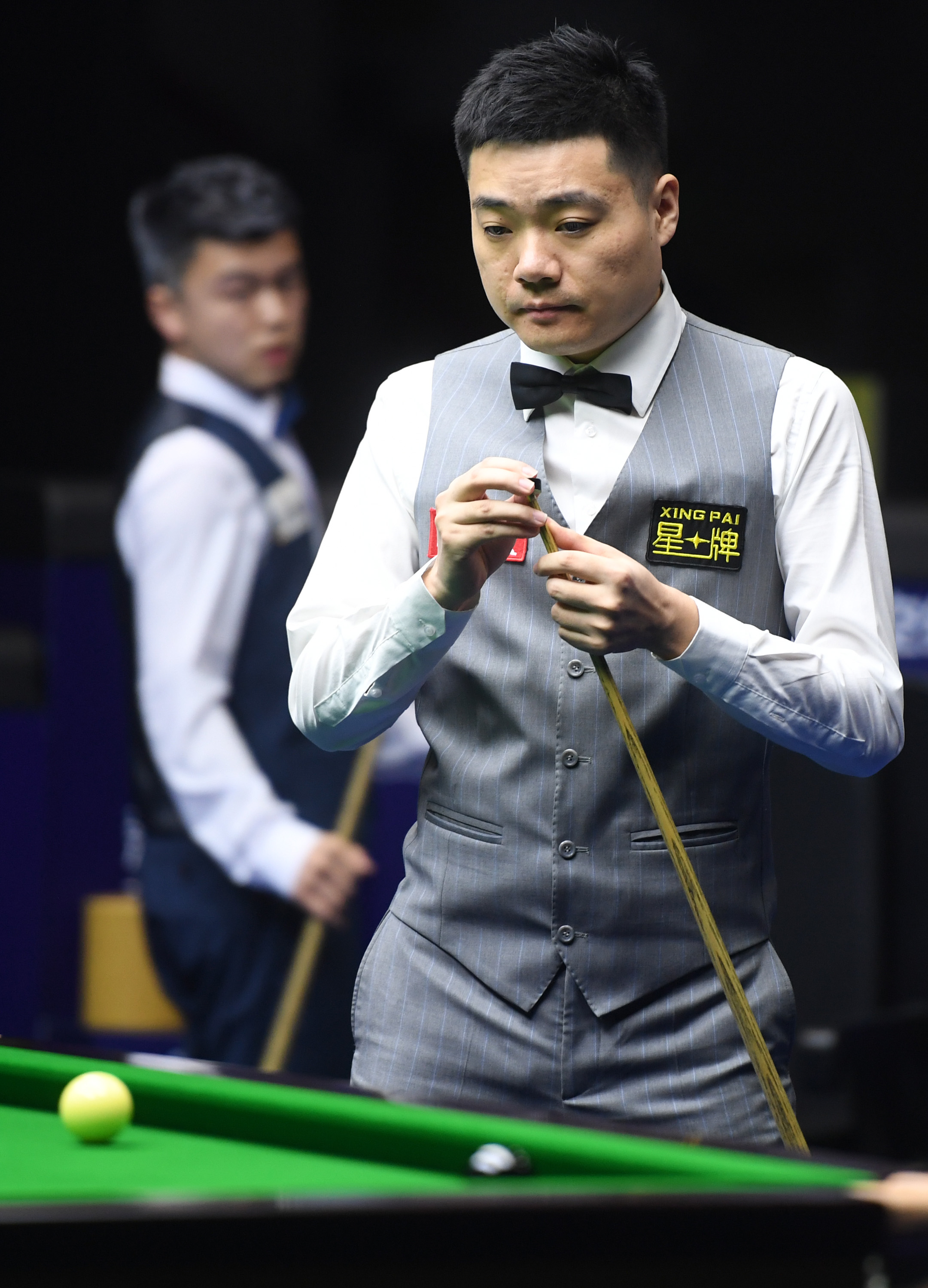 记者们不仅 记者们不仅